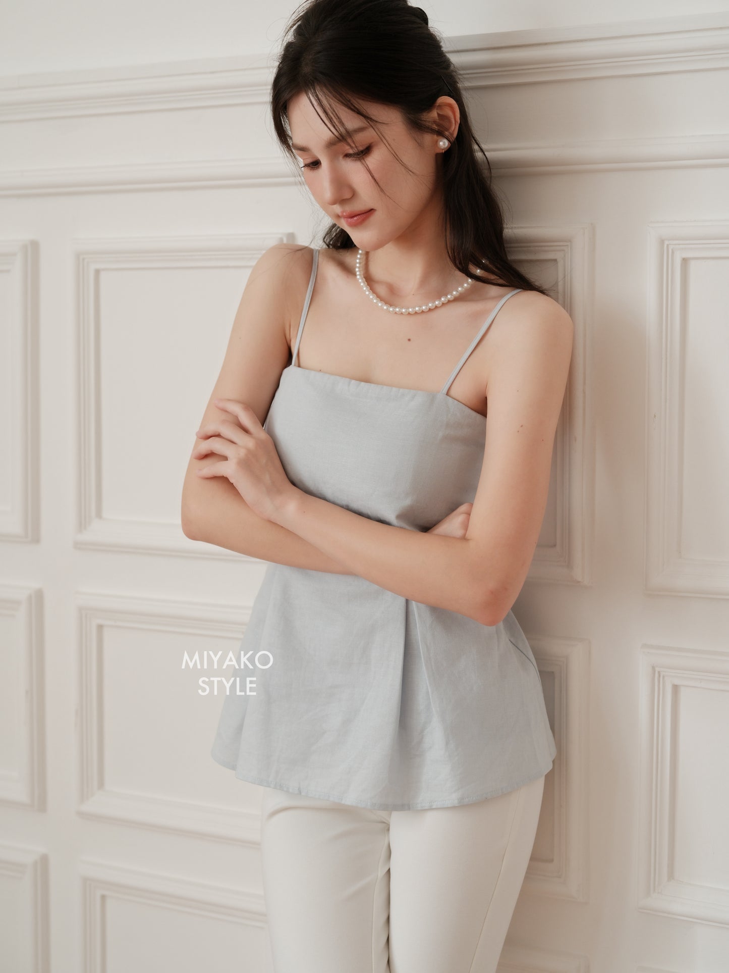 Linen Padded Cami Top in Blue