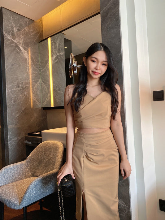 (DEFECT) Annette V neck top + midi skirt in Khaki