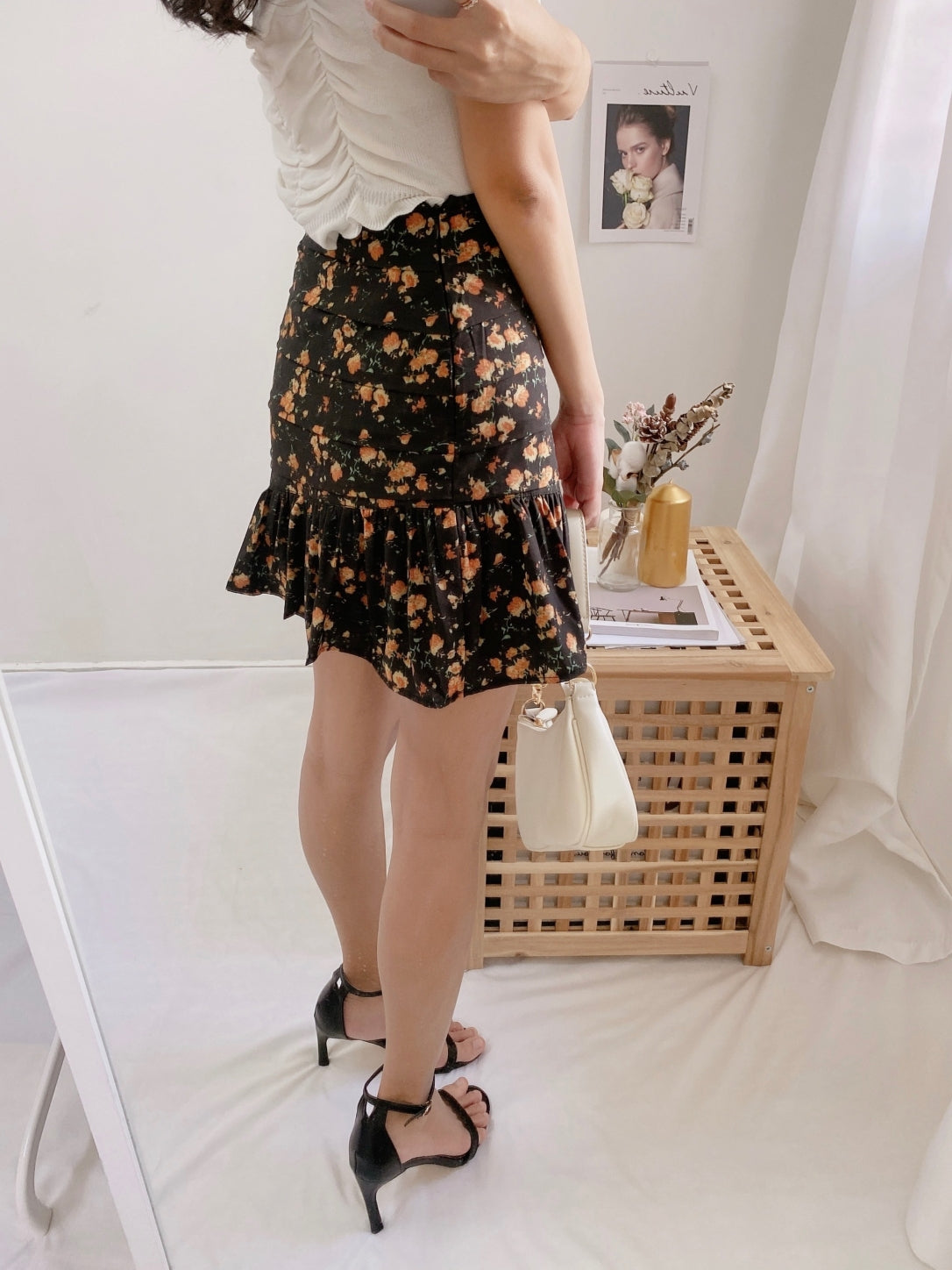 Floral Ruffle Skirt in black