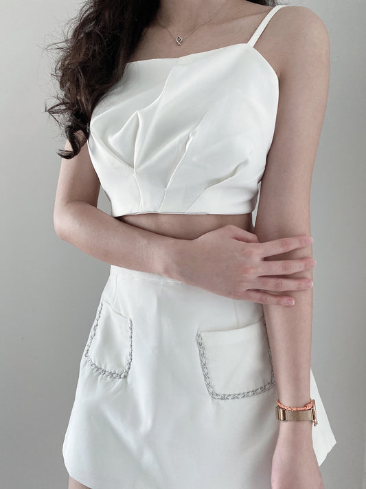 Ella skort in white